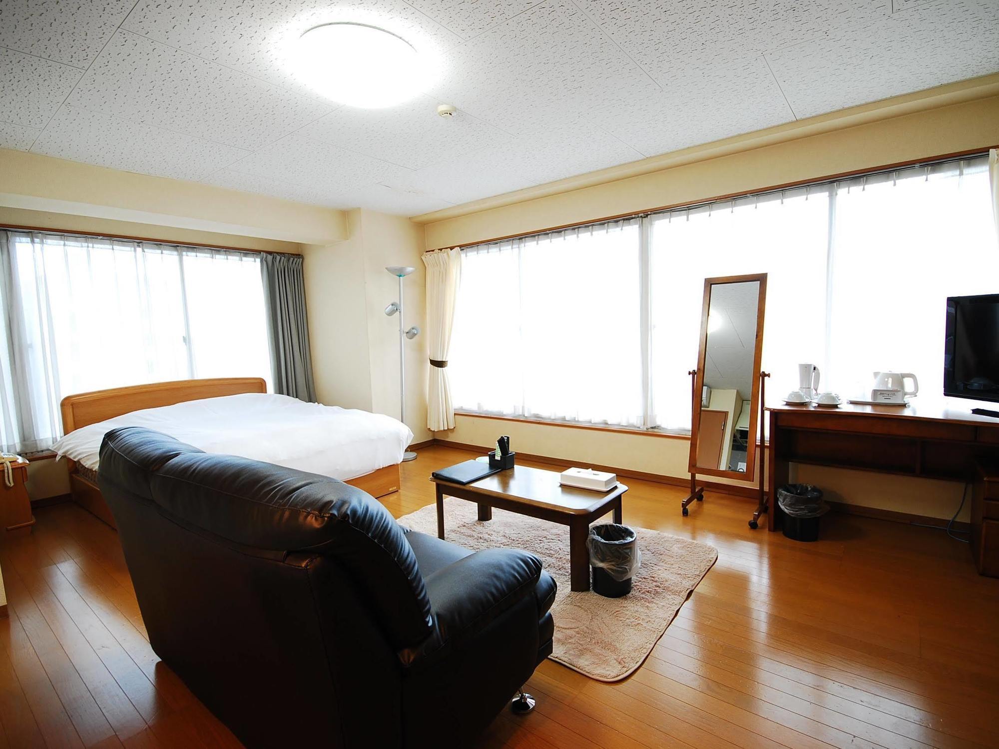 Hotel Cooju Kawasaki Kawasaki  Eksteriør billede